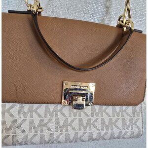 Michael Kors Handbag Tina Leather Satchel Shoulder Vanilla/Acorn Crossbody Bag
